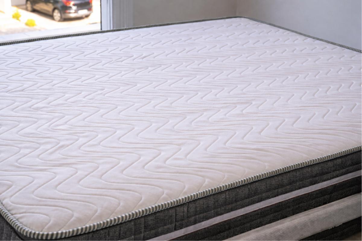 Matelas après détachage + extraction – rendu plus homogène