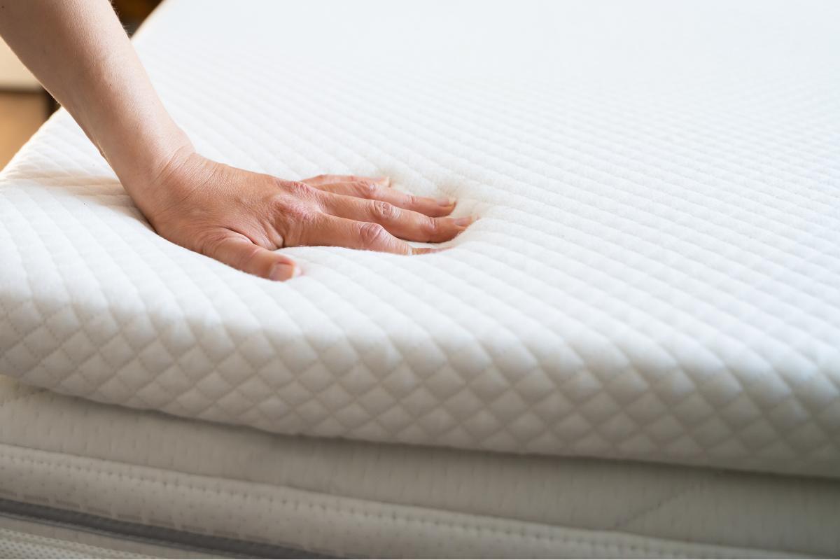 Matelas après nettoyage professionnel par extraction – Royan 17200